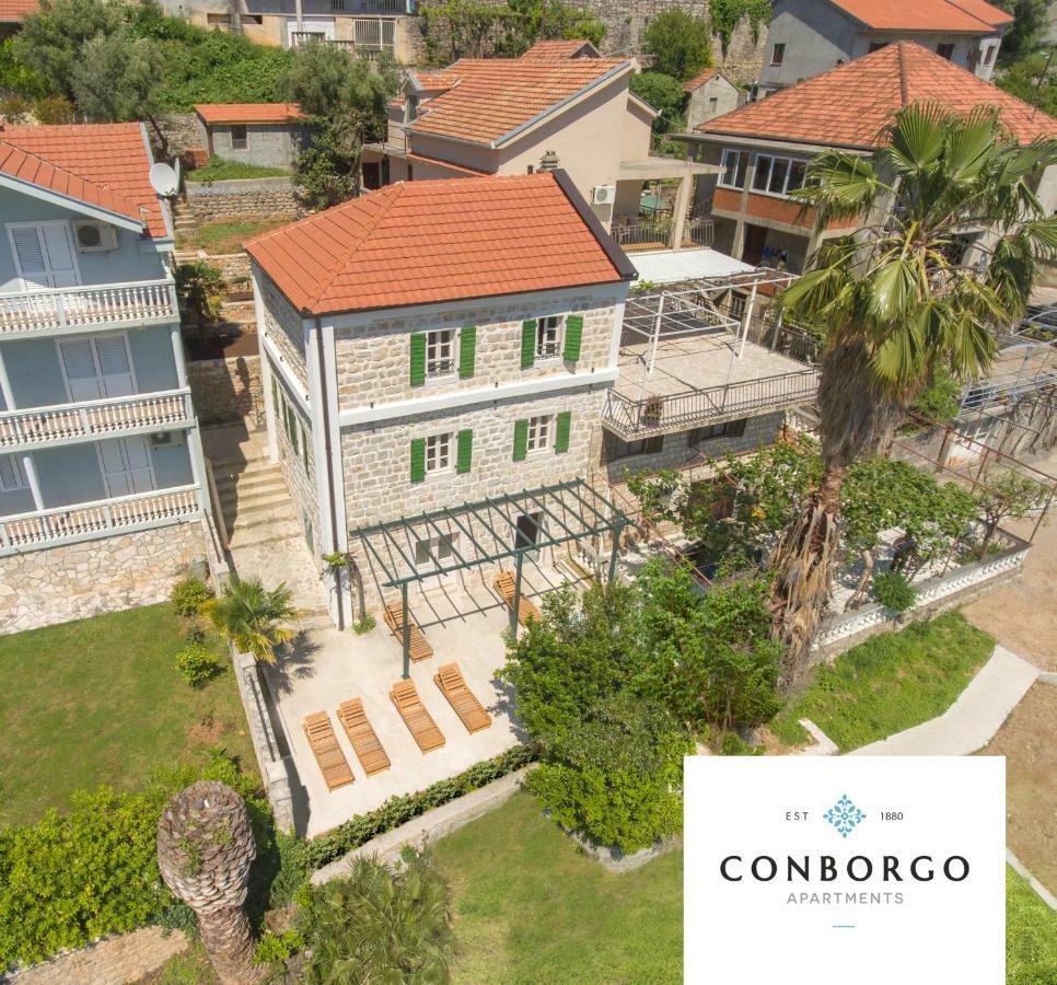 Conborgo Apartments Kumbor Exterior photo